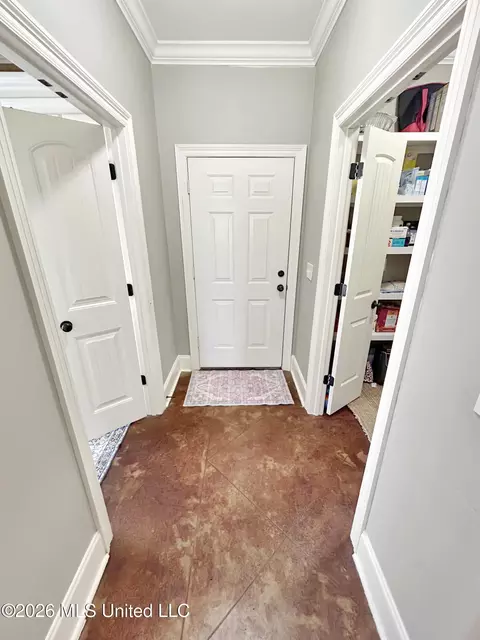 Entry Way - 307 Winterfield Ct, Brandon, MS 39042 photo 3 of 3