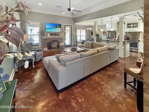 Living - 307 Winterfield Ct, Brandon, MS 39042 photo 1 of 3