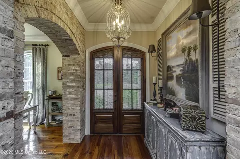 Entry Way - 270 Evergreen Dr, Brandon, MS 39042 photo 1 of 3