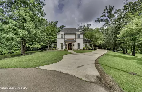 270 Evergreen Dr, Brandon, MS 39042
