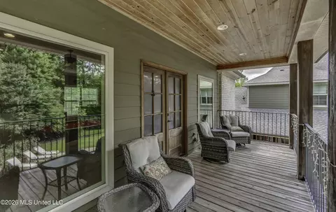 Exterior - 270 Evergreen Dr, Brandon, MS 39042 photo 4 of 8