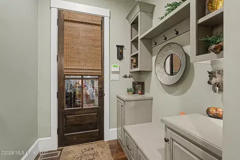 Entry Way - 55 County Road 171, Corinth, MS 38834 photo 2 of 4