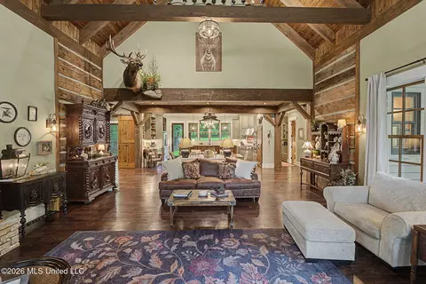 Living - 55 County Road 171, Corinth, MS 38834 photo 4 of 4