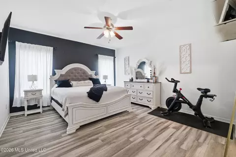 Bedroom - 15 Meadow Path Cir, Picayune, MS 39466 photo 1 of 7