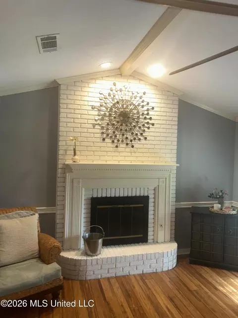 556 Brookstone Cir, Madison, MS 39110 photo 2