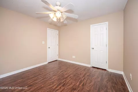 Bedroom - 9227 Nancy Dr, Biloxi, MS 39532 photo 5 of 7