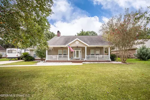 Exterior - 9227 Nancy Dr, Biloxi, MS 39532 photo 19 of 20