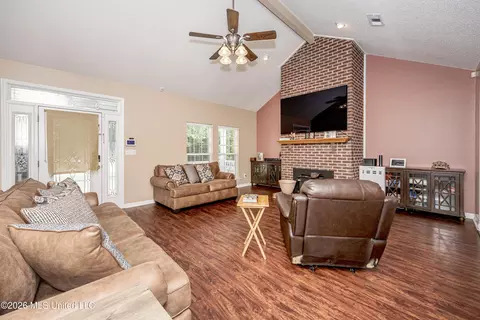 Living - 9227 Nancy Dr, Biloxi, MS 39532 photo 1 of 1