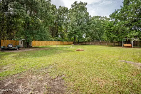 Exterior - 9227 Nancy Dr, Biloxi, MS 39532 photo 9 of 20