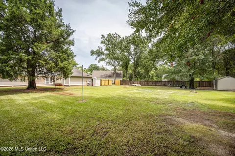 Exterior - 9227 Nancy Dr, Biloxi, MS 39532 photo 16 of 20