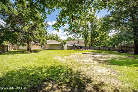 Exterior - 9227 Nancy Dr, Biloxi, MS 39532 photo 10 of 14