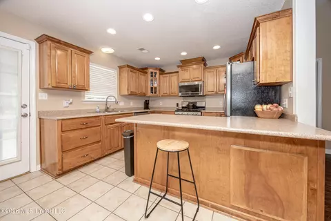 Kitchen - 9227 Nancy Dr, Biloxi, MS 39532 photo 1 of 4