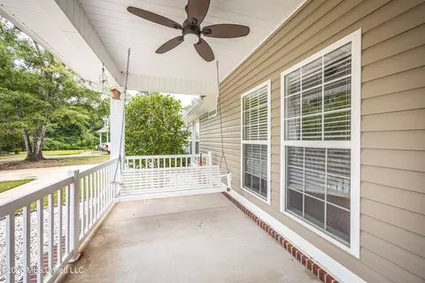 Exterior - 9227 Nancy Dr, Biloxi, MS 39532 photo 7 of 20