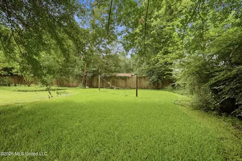 Exterior - 215 Sheryl Dr, Madison, MS 39110 photo 10 of 14