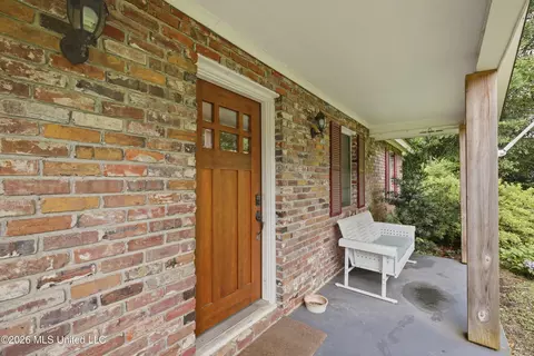 Exterior - 215 Sheryl Dr, Madison, MS 39110 photo 4 of 14