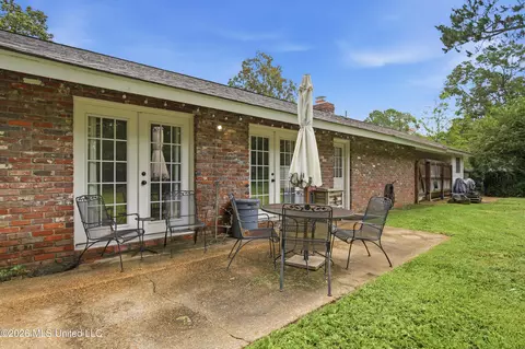 Other - 215 Sheryl Dr, Madison, MS 39110 photo 8 of 9