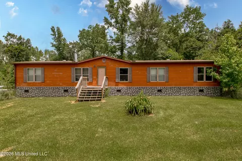 1086 Coffey Rd, Tylertown, MS 39667