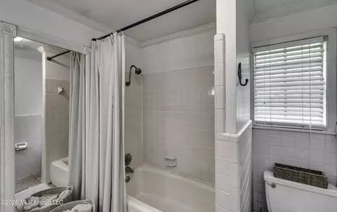 Bath - 413 W Main St, Raymond, MS 39154 photo 1 of 7