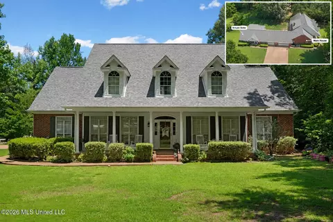 6460 Autumn Oaks Dr, Olive Branch, MS 38654
