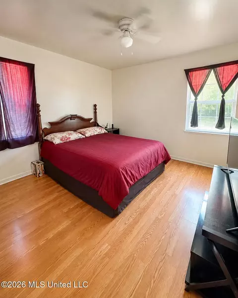 1032 Maria Dr, Jackson, MS 39204 photo 9