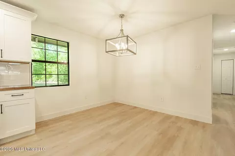 Dining - 809 Jarrell St, Picayune, MS 39466 photo 2 of 2