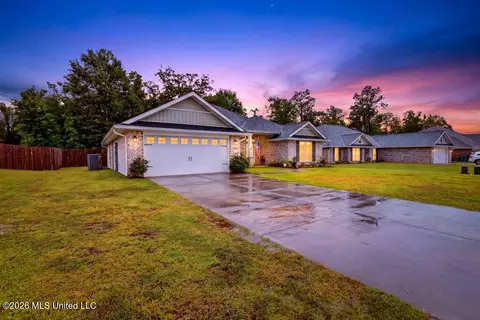 13916 Ruby Ln, Biloxi, MS 39532 photo 4