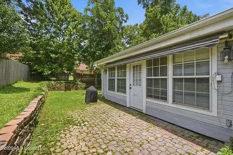 Exterior - 339 Barfield Dr, Byram, MS 39272 photo 3 of 6