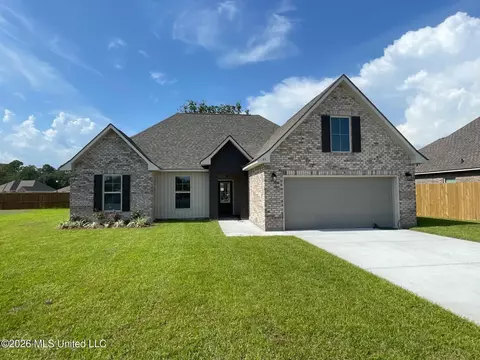 21 Sylvia Cv, Long Beach, MS 39560