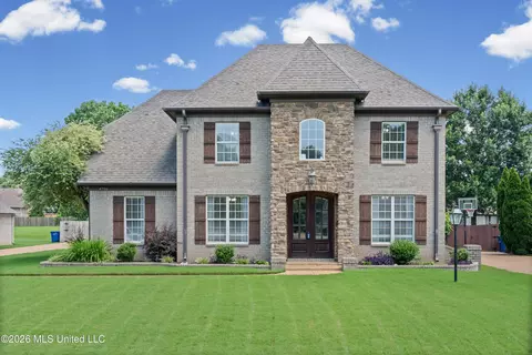 4796 Bowie Ln, Olive Branch, MS 38654