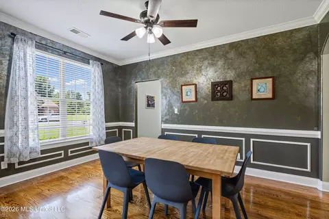 Dining - 4796 Bowie Ln, Olive Branch, MS 38654 photo 1 of 1