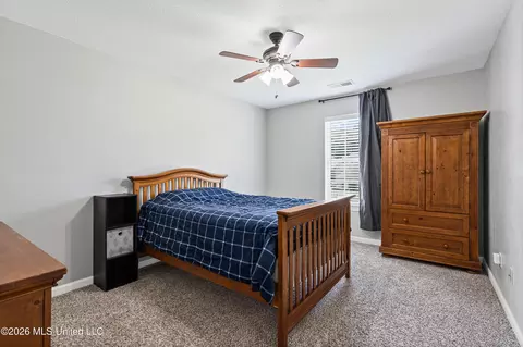 Bedroom - 4796 Bowie Ln, Olive Branch, MS 38654 photo 5 of 7