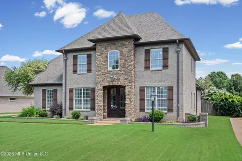 Exterior - 4796 Bowie Ln, Olive Branch, MS 38654 photo 2 of 5
