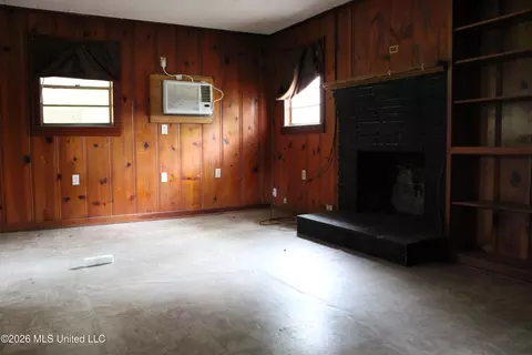 105 Cherry Ave, New Hebron, MS 39140 photo 15