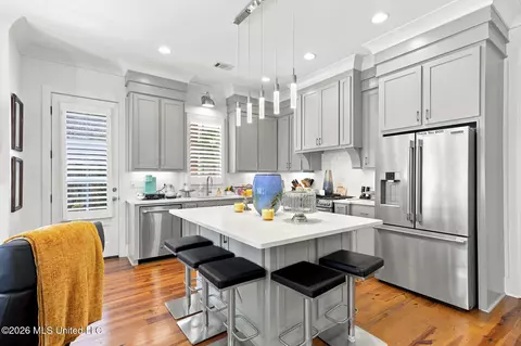 Kitchen - 119 Commons Pl, Ridgeland, MS 39157 photo 1 of 8