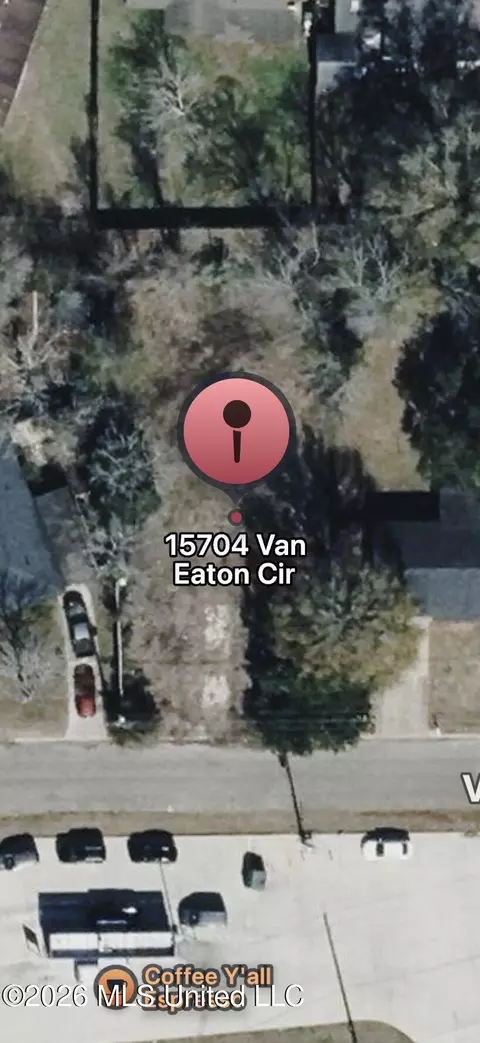 15704 Van Eaton Cir, Biloxi, MS 39532