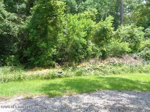 Wayne Lane, Biloxi, MS 39532