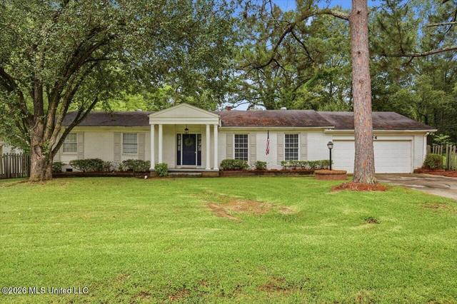 804 Dunton Rd, Clinton, MS 39056