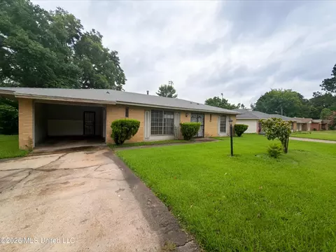 2002 Queensroad Ave, Jackson, MS 39213 photo 6