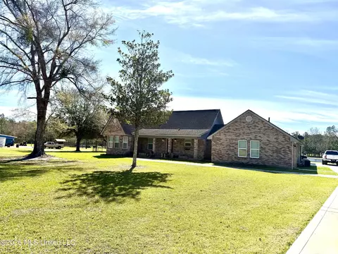 13921 Jim Ramsay Rd, Vancleave, MS 39565