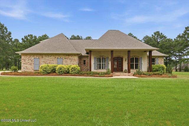 304 Kitty Hawk Cir, Brandon, MS 39047