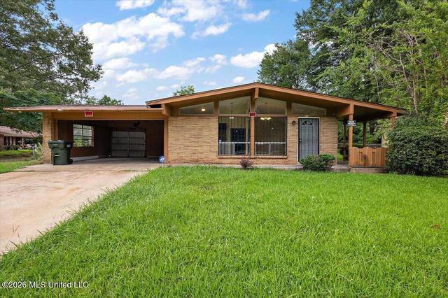 718 George Washington Ave, Canton, MS 39046