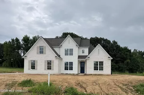 7398 Newbury Dr, Olive Branch, MS 38654