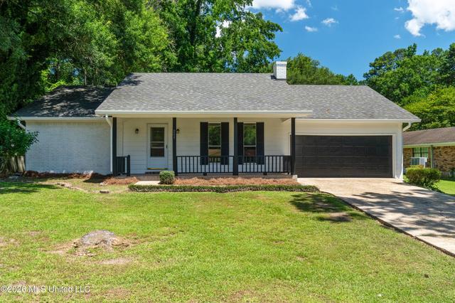 205 Sunset Dr, Petal, MS 39465
