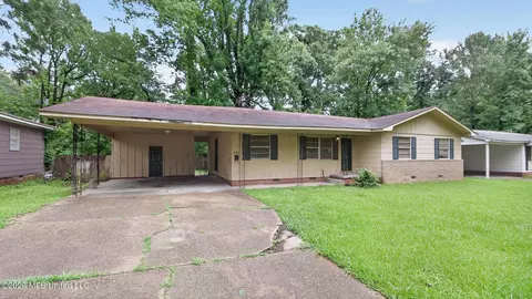 1936 Ventura Dr, Jackson, MS 39204