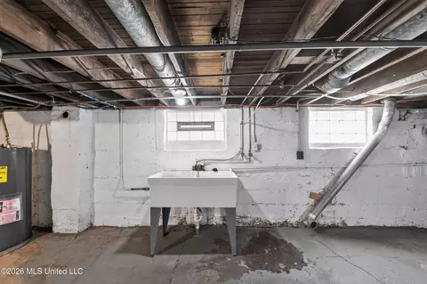 Other - 4894 Sheridan Dr, Jackson, MS 39206 photo 8 of 10
