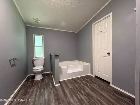 Bath - 1167 Todd Rd, Summit, MS 39666 photo 1 of 3