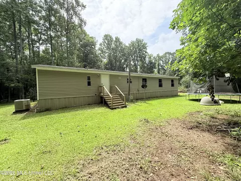 Exterior - 1167 Todd Rd, Summit, MS 39666 photo 2 of 4