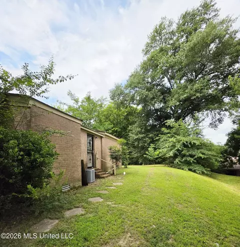 Exterior - 468 Park St, Hernando, MS 38632 photo 4 of 4