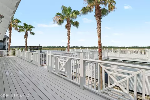Exterior - 10157 S River Dr, Biloxi, MS 39532 photo 4 of 8