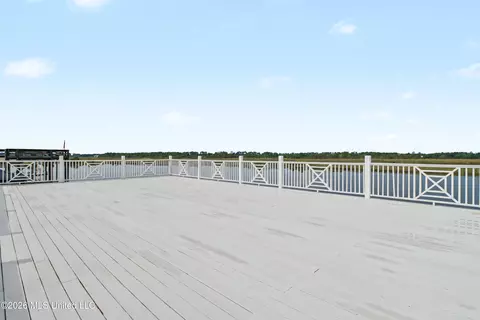 Exterior - 10157 S River Dr, Biloxi, MS 39532 photo 5 of 8